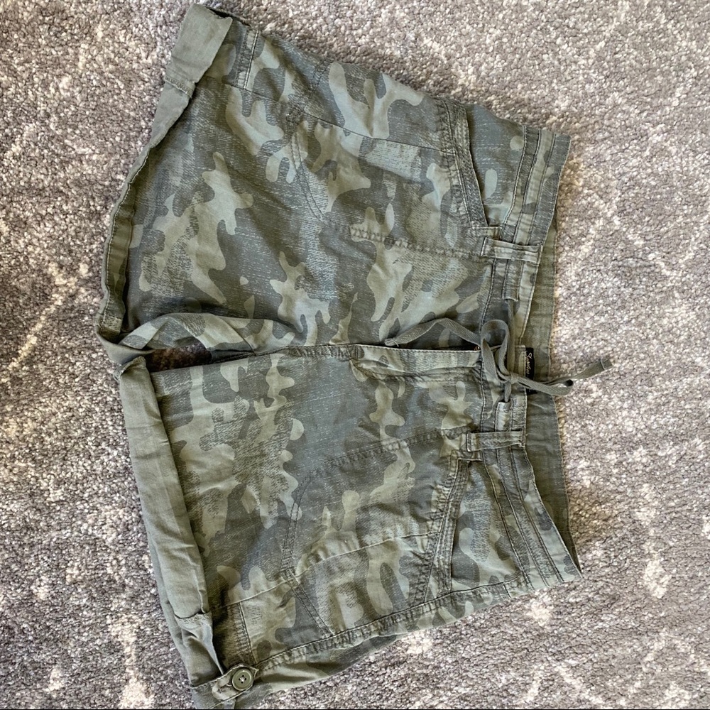 Mid Length Camo Tie Shorts with Cuffs